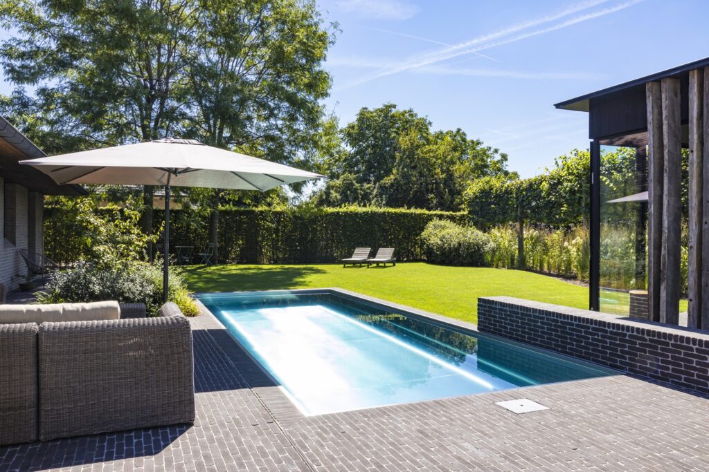 swimming pools2